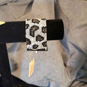 Cheetah print bracelet